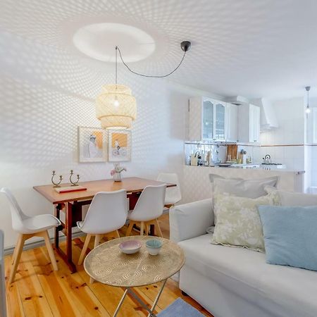 Bright & Spacious Alfama Apartment, By Timecooler Lisboa 外观 照片
