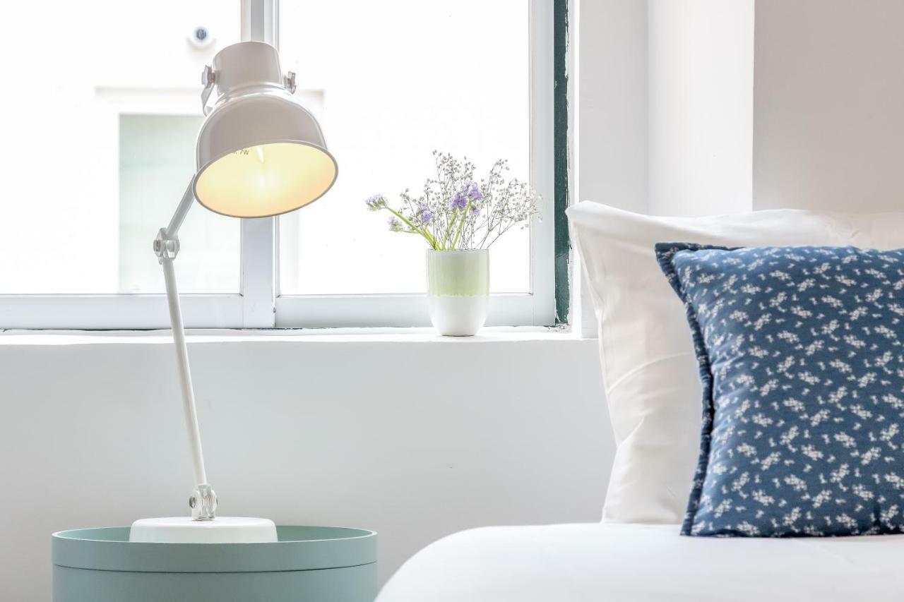 Bright & Spacious Alfama Apartment, By Timecooler Lisboa 外观 照片