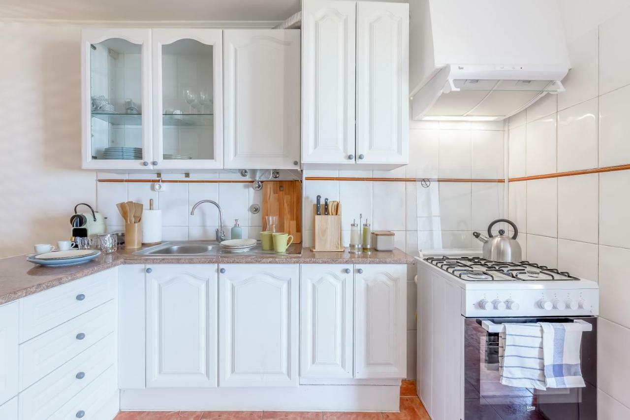 Bright & Spacious Alfama Apartment, By Timecooler Lisboa 外观 照片